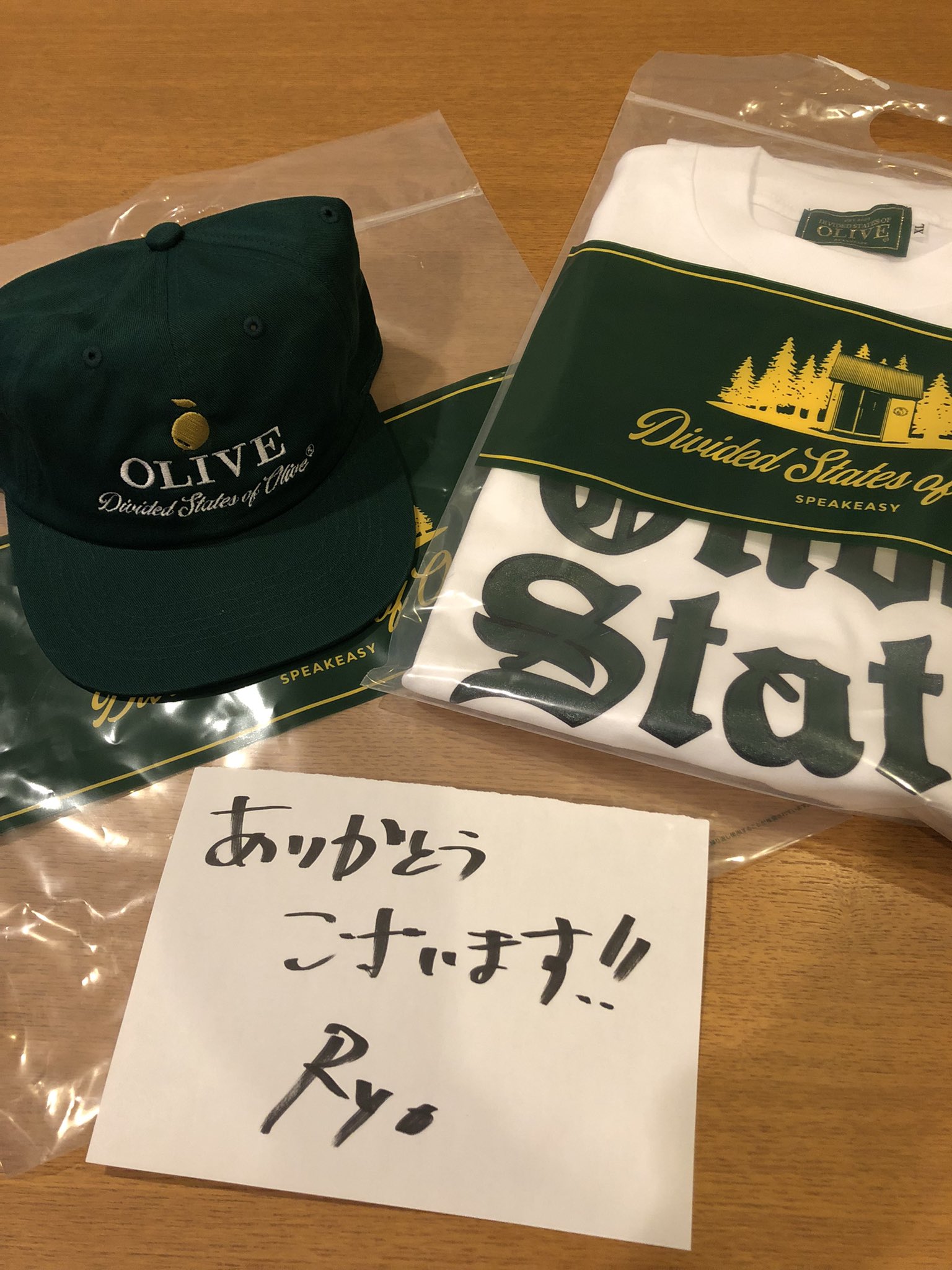 FR2 Divided States of Olive Tシャツ FR2 Divided States of Olive Tシャツ ブラック - メルカリ