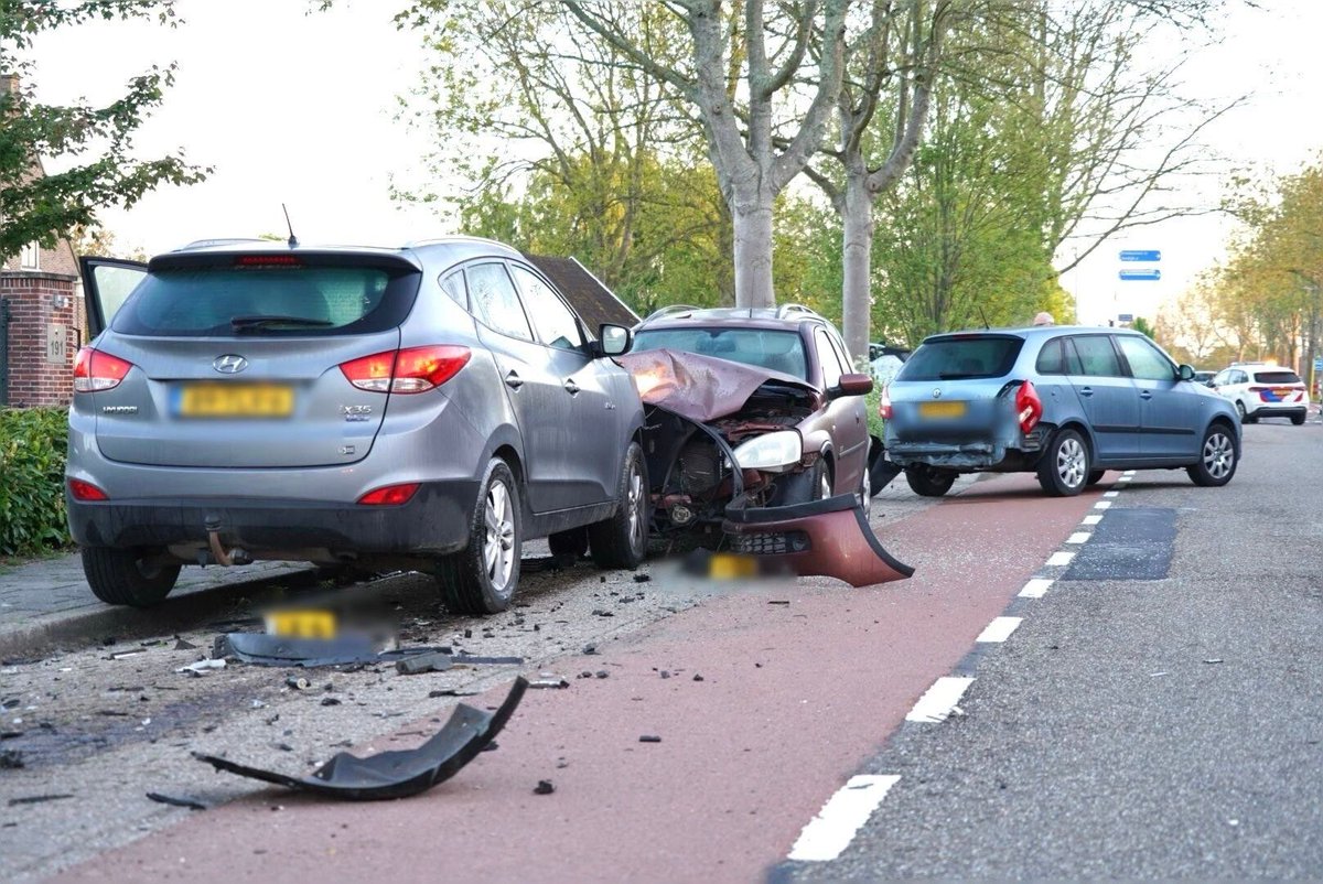 Zeer ernstige aanrijding op de Simon Koopmanstraat in Wervershoof
