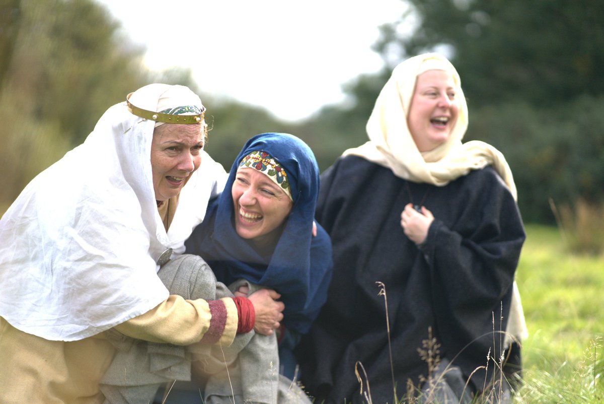#HistFicMay Day 1 - Introduce yourself! May 1st! Use the hashtag! Repost mine and I'll Repost yours!
I'm Paula Lofting, writer of historical  and historical non-fiction. I'm a reenactor and I am trying to appear like the Mother of Harold Godwin or as another fictional writer, the