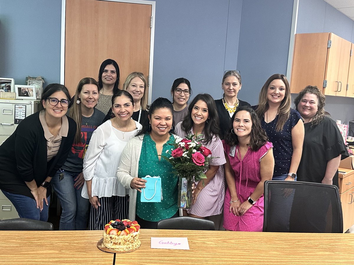 Devi Carlos (@devi_carlos) on Twitter photo Happy School Principal Day <a href="/MrsGAvellaneda/">Gabby Avellaneda</a>!!! Thank you for your dedication, leadership, guidance, and for the endless things you do for our students and school community at large #amazingleader #SchoolPrincipalDay2025 <a href="/TomballISD/">Tomball ISD</a> Happy School Principal Day <a href="/MrsGAvellaneda/">Gabby Avellaneda</a>!!! Thank you for your dedication, leadership, guidance, and for the endless things you do for our students and school community at large #amazingleader #SchoolPrincipalDay2025 <a href="/TomballISD/">Tomball ISD</a>