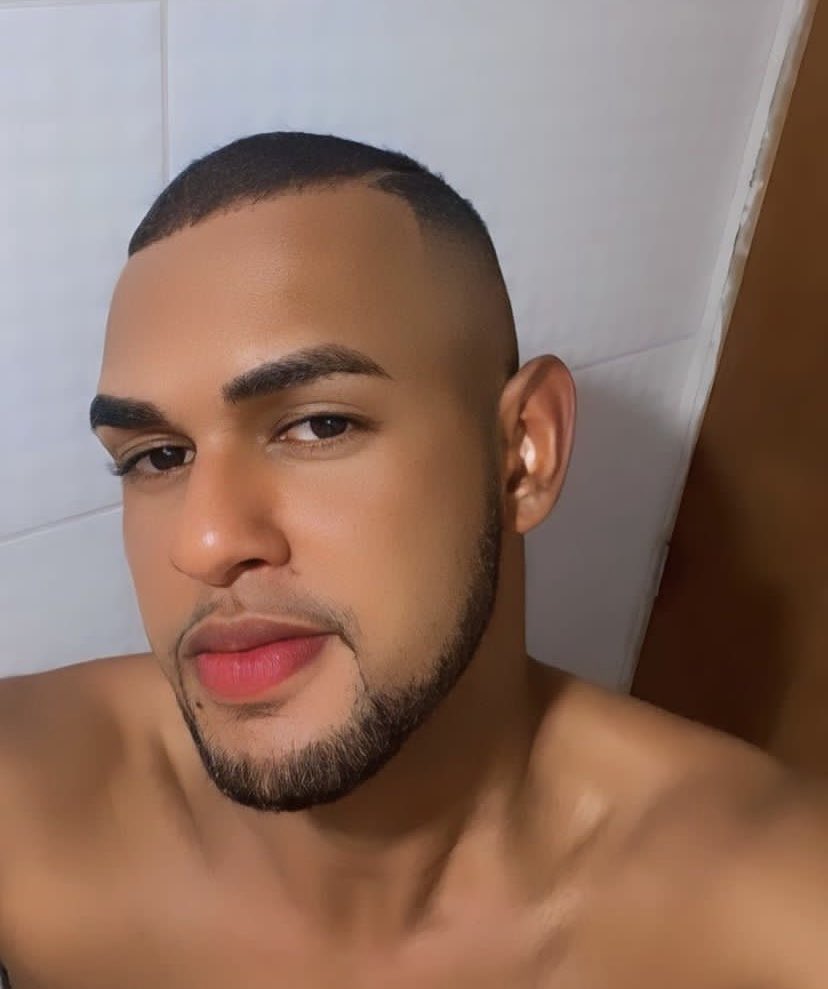 sawansantoss's tweet photo. é sempre bom estar de volta! 💋 https://t.co/o10AxytiTM