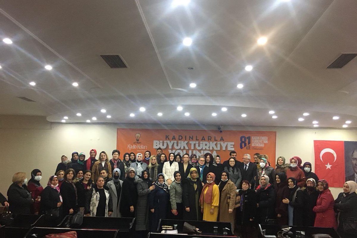 Ülkemizin refahı, büyümesi ve ilerlemesi , Milletimizin güçlenmesi için alın teri döken, fedakârca çalışan,uğraşan emek veren tüm işçilerimizin 1 Mayıs Emek ve Dayanışma Günü’nü kutluyor ,  sağlıklı,başarılı güzel günler diliyorum.

#1MayisEmekveDayanismaGünü