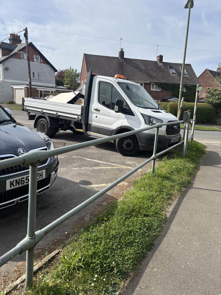 Road User tweet media