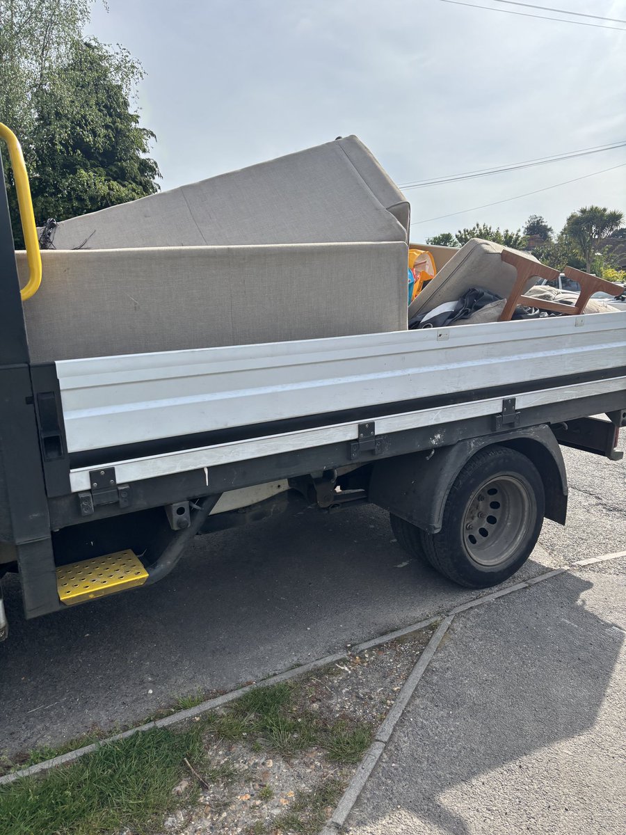 Road User tweet media