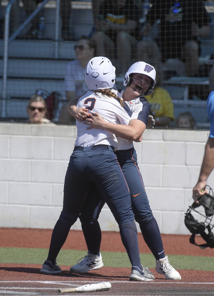 Wheaton College Softball tweet media