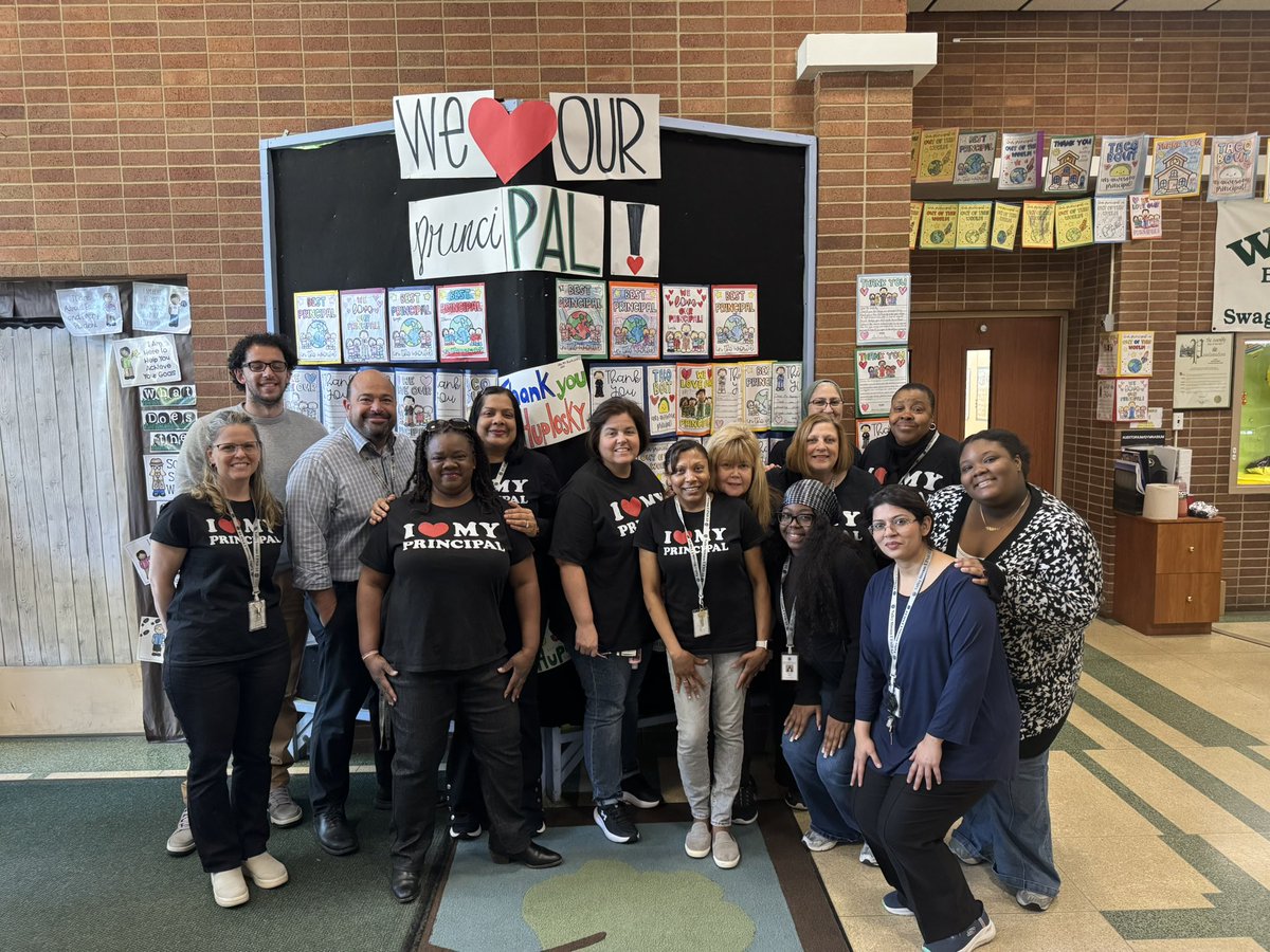 We 💚 our princiPAL! Happy Principal Appreciation Day to a great guy, supportive leader and the heart of our Howell Road community. We are grateful for your guidance today and always <a href="/fhuplosky/">Frank Huplosky</a> ! #happeningathowell