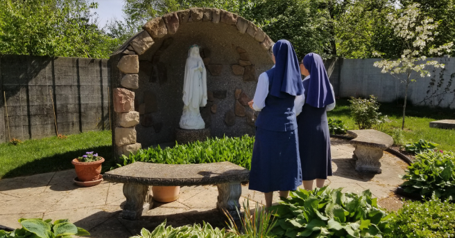 Rosary at the Grotto is back! Join us weekdays in May from 5:30-6:00 PM at our backyard grotto to pray the rosary together during the month of our Blessed Mother. Bring your own rosary, lawn chair, and prayer intentions. Families welcome!
