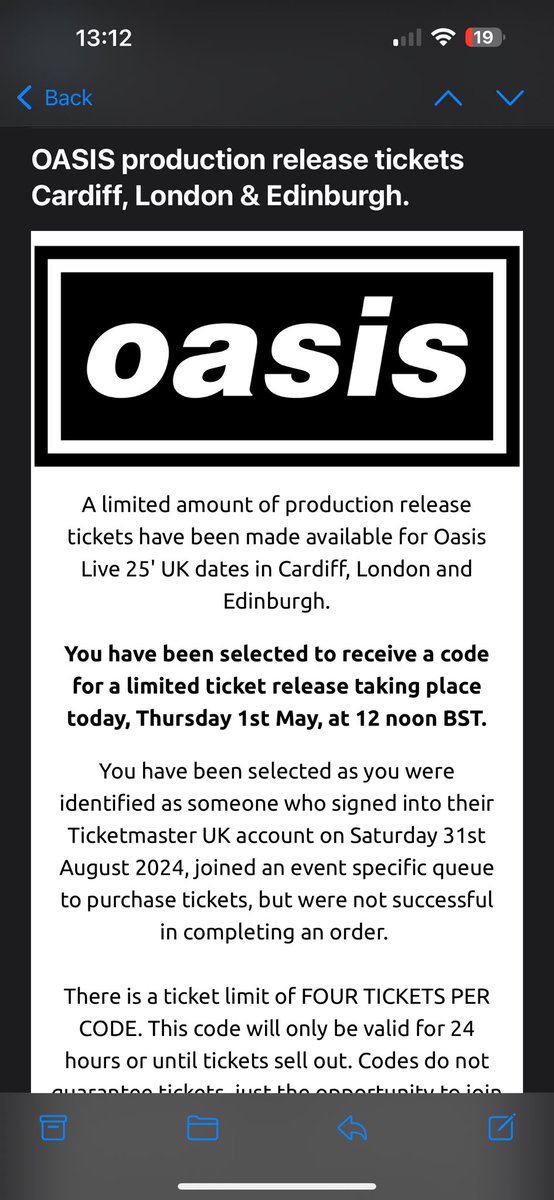 Pheees22's tweet photo. @LottieJoyce_ U neeeed to receive this email with the code to be able to get them https://t.co/ydz8r0dXyB