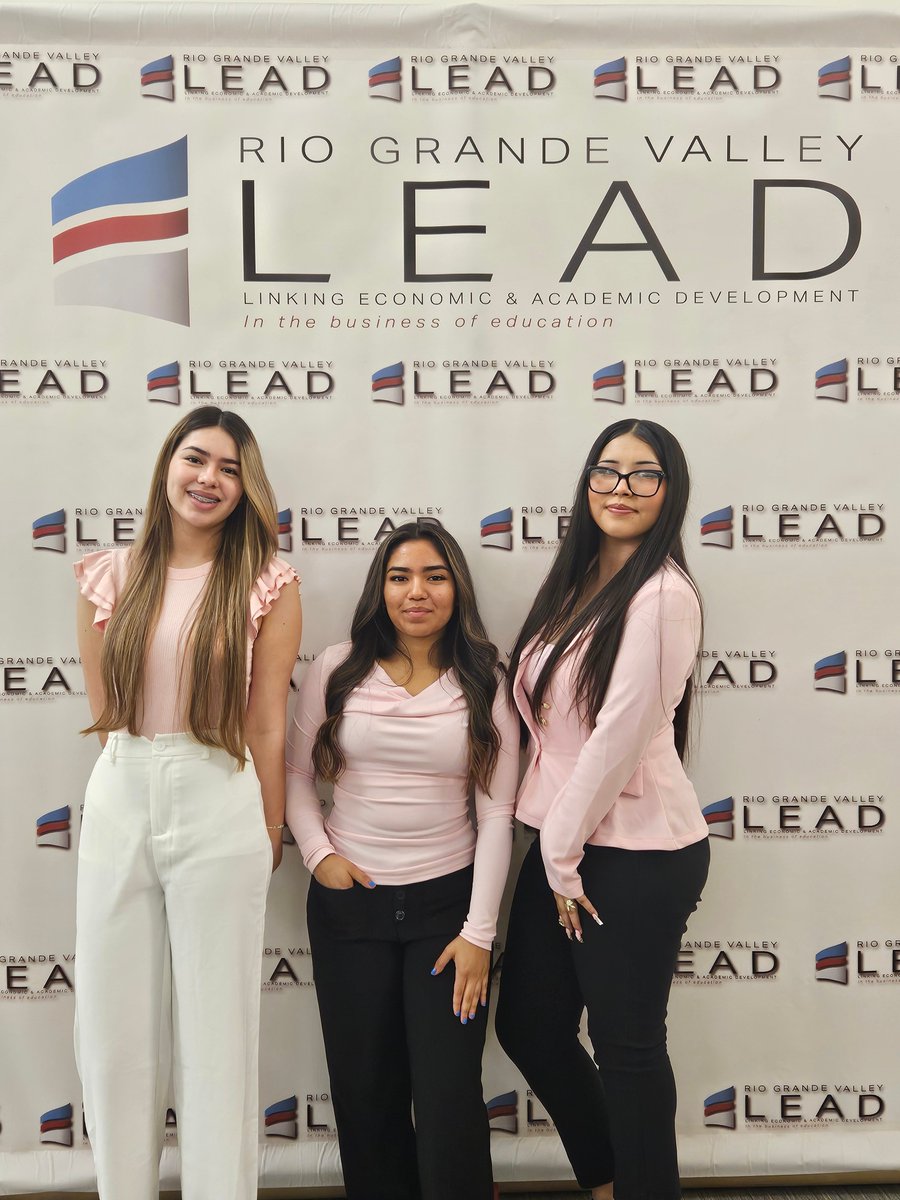 CTELFCISD's tweet image. Estrella, Stephanie & Chloe crushed RGV Lead 2025 Student Start-up Showdown with their fierce BellaLavish pitch, rocketing to the TOP 6 finals! Their confident, insightful presentation showed major entrepreneurial spirit!