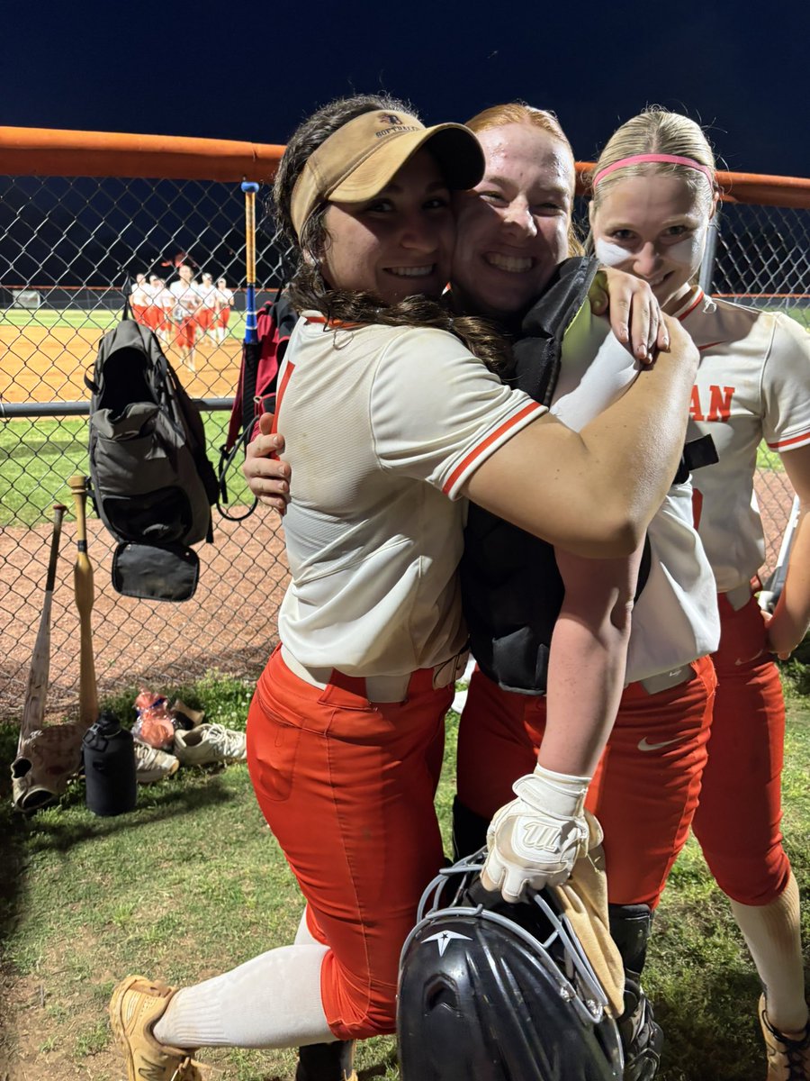 Taylor Ward (@taylorward2028) on Twitter photo Senior night win!!
W against Seigal 8-7 with a walk off home run by <a href="/GooseBarber2025/">Alyssa “Goose” Barber</a>
So proud of this team, come and support as we go to dominate in districts! <a href="/CoastRecruits/">Coast 2 Coast Recruits</a> @mojo09_paducah <a href="/LadyBSoftball/">Blackman Blaze Softball 🥎</a> <a href="/LegacyLegendsS1/">Legacy & Legends Softball</a> <a href="/Sports_Recruits/">SportsRecruits</a> <a href="/ExtraInningSB/">EXTRA INNING SOFTBALL</a> Senior night win!!
W against Seigal 8-7 with a walk off home run by <a href="/GooseBarber2025/">Alyssa “Goose” Barber</a>
So proud of this team, come and support as we go to dominate in districts! <a href="/CoastRecruits/">Coast 2 Coast Recruits</a> @mojo09_paducah <a href="/LadyBSoftball/">Blackman Blaze Softball 🥎</a> <a href="/LegacyLegendsS1/">Legacy & Legends Softball</a> <a href="/Sports_Recruits/">SportsRecruits</a> <a href="/ExtraInningSB/">EXTRA INNING SOFTBALL</a>