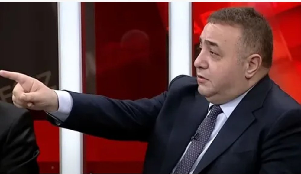 Zafer Şahin Adamdır diyen kaç kişiyiz?