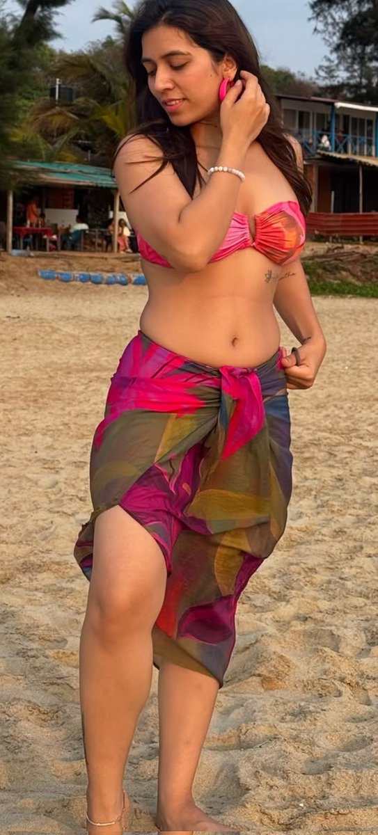 Lovely_Queens1's tweet photo. Sizzling 🔥🥵 #SumanModi https://t.co/h4sfdfBsIT