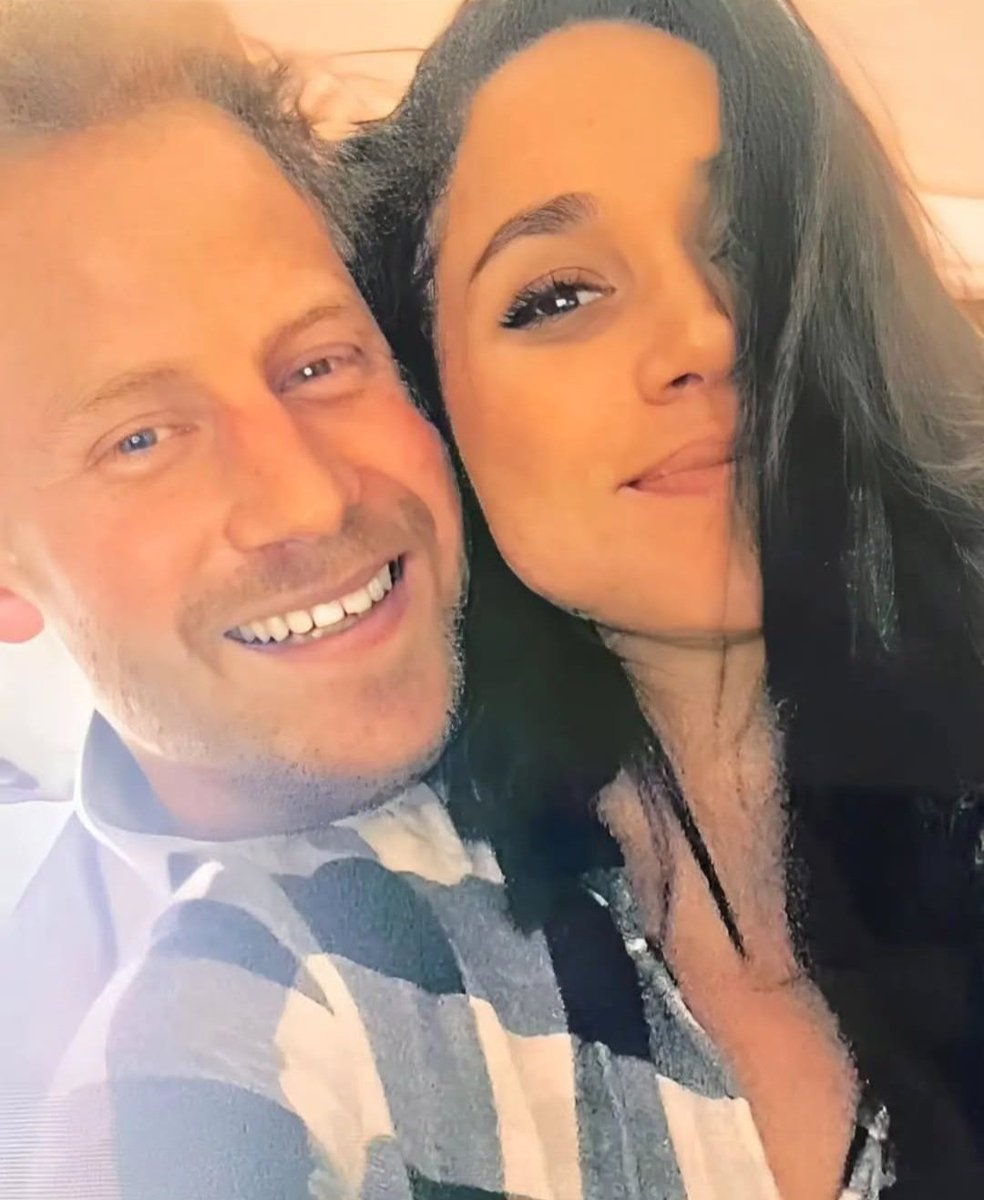 AnnetteRicard1's tweet photo. His and Her Royal Highnesses the Duke and Duchess of Sussex💙 https://t.co/RppuRqb0dr