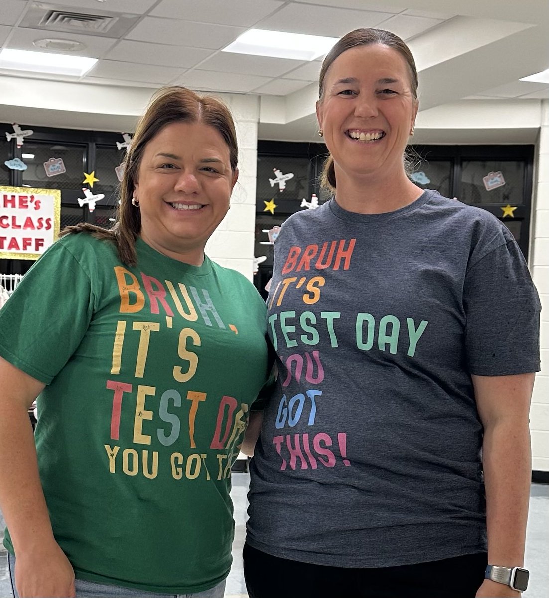 Twinning today!!!  Bruh! ⁦<a href="/AHE_Principal/">Jill Osmerg</a>⁩ ⁦<a href="/MelissaMusto6/">Melissa Musto</a>⁩