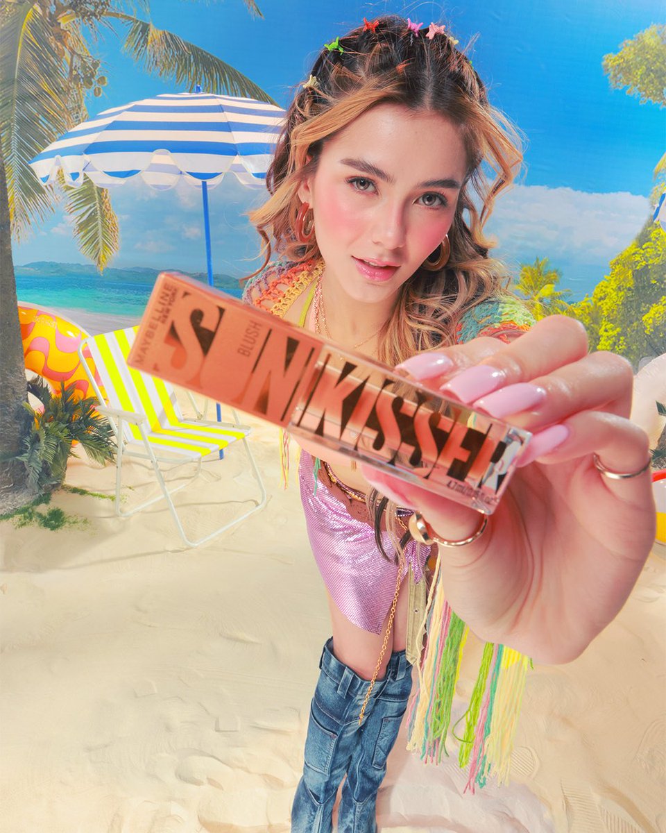 G22Official's tweet photo. PA-PA-PA-PAKAK dapat ang blush—because VACAY IS A BLUSH AWAY! 💁🏻‍♀️☀️

G22 for Maybelline Sunkisser! Bullets, let’s all be glow-getters! ✨

#G22
#MaybellineSunkisserPH 
#MaybellinePH #MaybellineXG22
#G22AJ #G22Jaz #G22Alfea https://t.co/deeAHiv29c