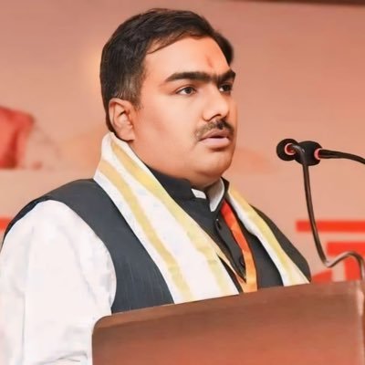 rastrgaurav's tweet photo. कंकर को शंकर बनाने वाले, लक्षावधी कार्यकर्ताओं के हृदय हार, कुशल संगठक भाजपा के प्रदेश संगठन महामंत्री आदरणीय @chshekharbjp जी भाईसाहब को जन्मदिवस की अनंत शुभकामनाएं। https://t.co/U00Pyu7fS0