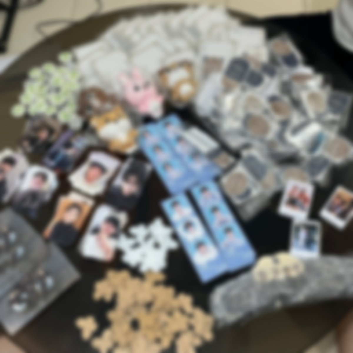 luckyon_e's tweet photo. 3 days to go!! ๐ฅณ๐ฅณ
Donโt forget to register, we still have few slots left!! ๐ซถ๐ป๐ซถ๐ป
#DAY6
#OneFineDAY6
#DAY6CSE
#OFD https://t.co/mx2oFACbt6