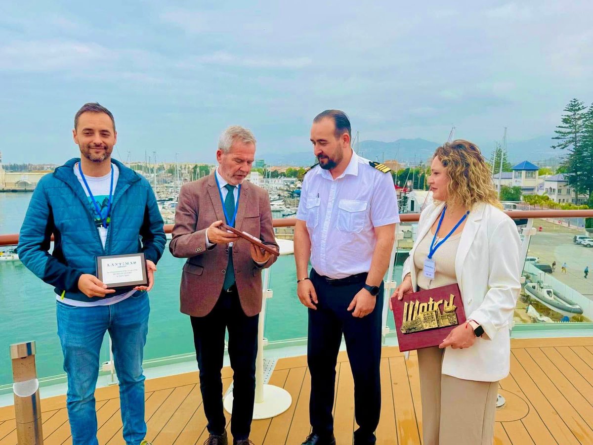 Tres cruceros boutique en el día de hoy, de forma simultánea  en el <a href="/puertodemotril/">Puerto de Motril</a> , con un total de 850 pasajeros. 

Entre ellos la primera de las 8 escalas previstas este año del crucero “Ocean Victory” de la naviera española Alma Cruceros.

Welcome to Motril !!