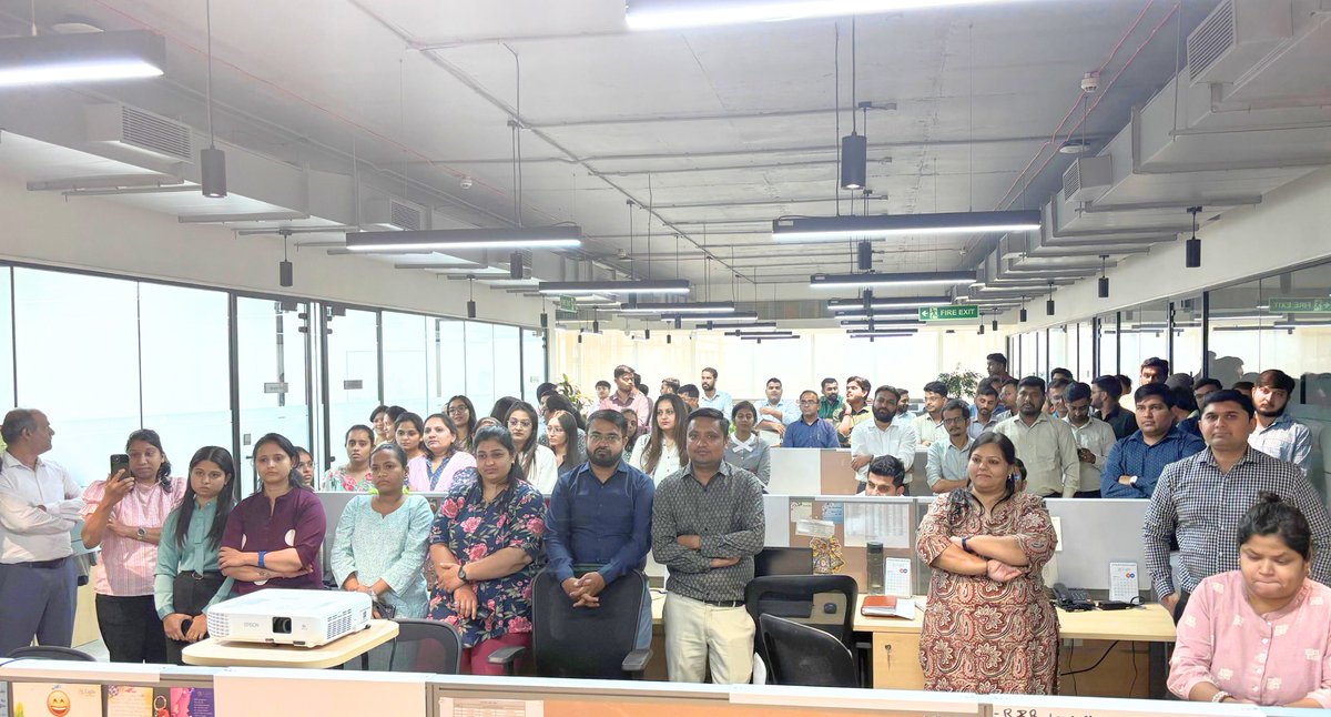 Light Finance (@lightmfin) on Twitter photo 🌟 Celebrating Success at <a href="/LightMFin/">Light Finance</a> ! 🌟
Our Townhall was filled with energy and recognition as we honored our Star Performers and welcomed new team members to the Light family.
Here’s to shining brighter together!
#StarPerformers #TeamLight #lifeatlight #WeAreLigt #NBFC 🌟 Celebrating Success at <a href="/LightMFin/">Light Finance</a> ! 🌟
Our Townhall was filled with energy and recognition as we honored our Star Performers and welcomed new team members to the Light family.
Here’s to shining brighter together!
#StarPerformers #TeamLight #lifeatlight #WeAreLigt #NBFC