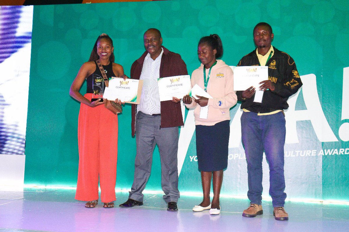 🎊 Congratulations to our Young People in Agriculture Awards, Beekeeping Category Winners! 🎊

Winner: Mercy Ndungwa from Coast
1st Runner-up: Peninnah Shitanda from North Rift
2nd Runner-up: Michael Wanyonyi from Western

🇰🇪 Kenya’s youth are brimming with potential, and with