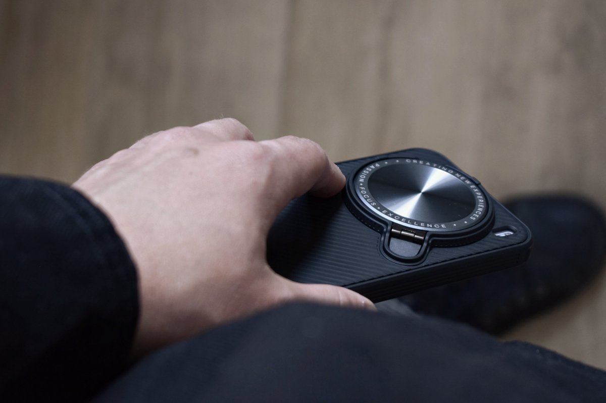 OutofGalaxyy's tweet image. Got a new case 🤤🤌