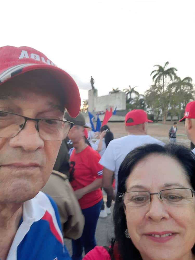 CITMATELOficial's tweet photo. 🇨🇺 #Citmatel presente en la celebración por el Día Internacional de los Trabajadores! VIVA el primero de mayo! #PorCubaJuntosCreamos https://t.co/pfxUjVrfsz