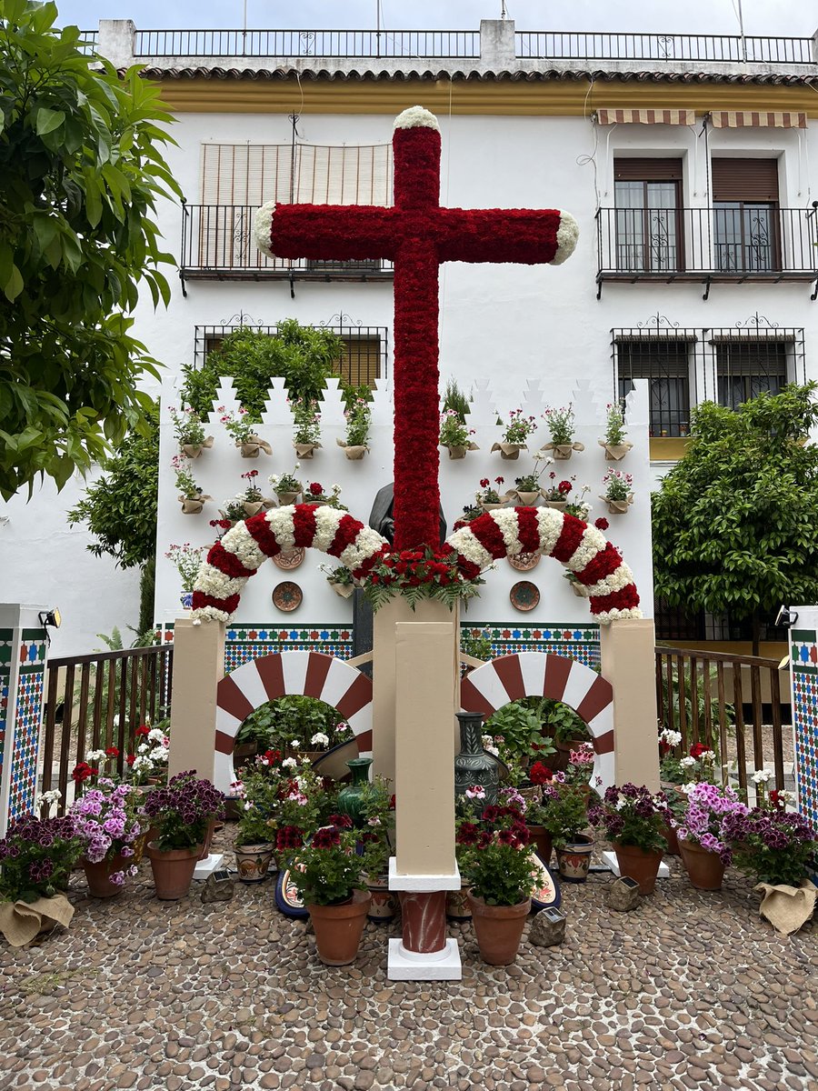 Lo que me gusta disfrutar de mi Córdoba en mayo! 

#MayoCordobés #Cruces2025