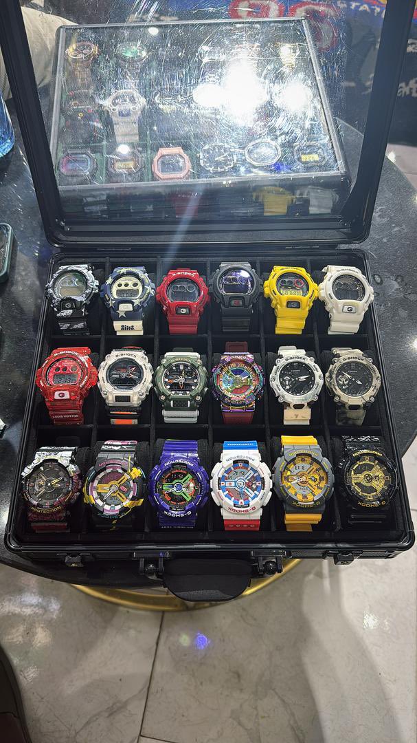 bantstics's tweet photo. Which one you go rock if I gree make you pick?
Tag your guy wey love G-Shock or Casio make he come see wetin time dey talk.

#WristwatchWednesday #GShock #Casio #NaijaWatches #WatchFlex https://t.co/mKfHlxxC90