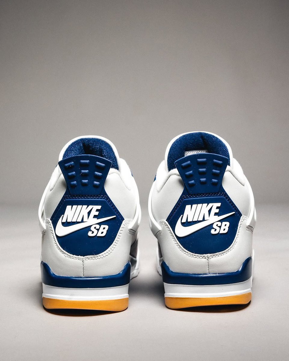 uptod4te's tweet photo. Nike SB x Air Jordan 4 Retro SP “White Navy”が国内5月3日（土）より一部取扱店でも発売［DR5415-100］【ナイキSB AJ4 エアジョーダン4 新色 ホワイト ネイビー】
https://t.co/97G3SeIY0A https://t.co/SiS6GdzYPW
