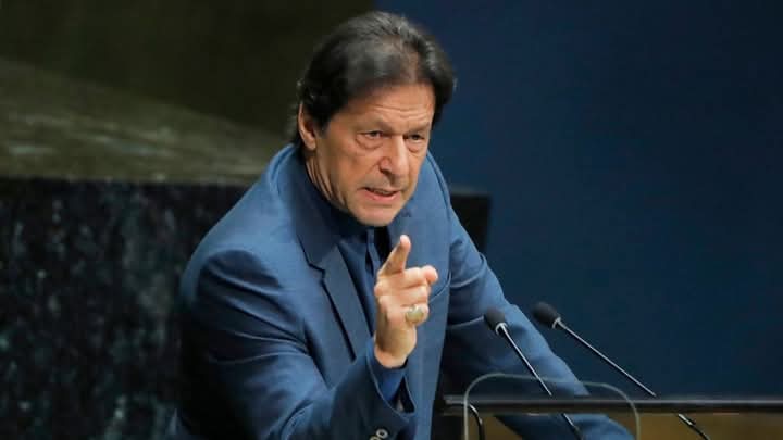 کپتان عمران خان ایک دور اندیش لیڈر ہیں، ان کی اقوام متحدہ کی جنرل اسمبلی سے خطاب میں بھارت کے بارے میں بیان کیے گئے خدشات درست ثابت ہورہے ہیں لیکن ان کا خطاب اس بات کا بھی عزم ہے کہ پاکستان کی عوام اپنے کپتان کی قیادت میں اپنے ملک کی حفاظت کرنا بخوبی جانتی ہے
#FreeIKSavePakistan