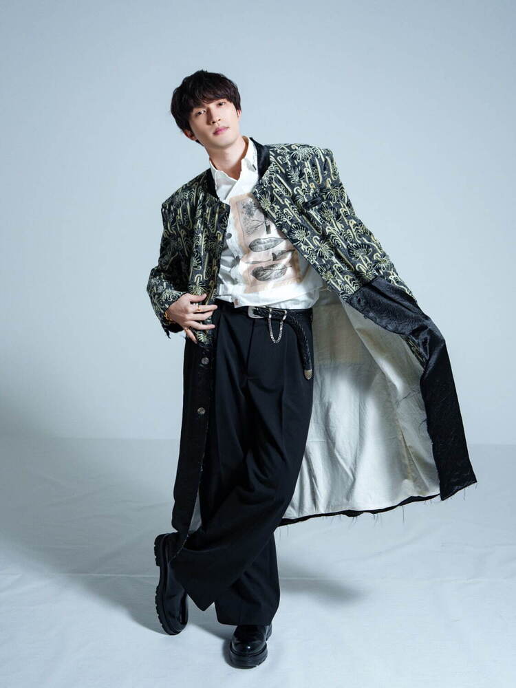 SixTONES ジェシー クリエ2013.2014オフショ Amazon.co.jp: ジェシー SixTONES 公式写真 わたし オフショット