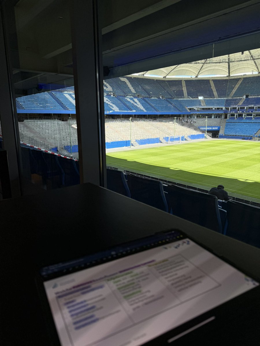 Habt ihr schonmal im Stadion für Uni gelernt?