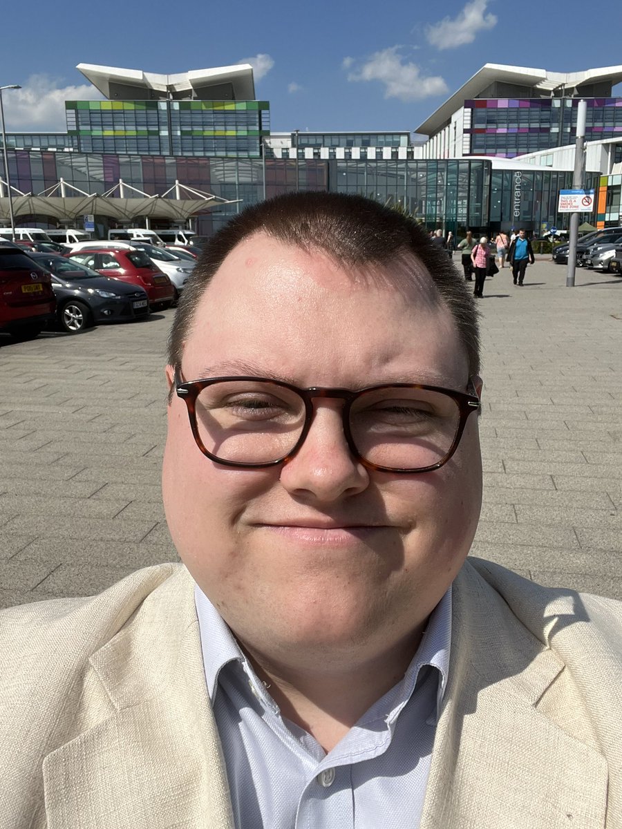 DrDanFountain's tweet image. Will be speaking to doctors in Kings Mill today about the next steps towards full pay restoration as part of the @DoctorsVoteUK push to get ballot ready!