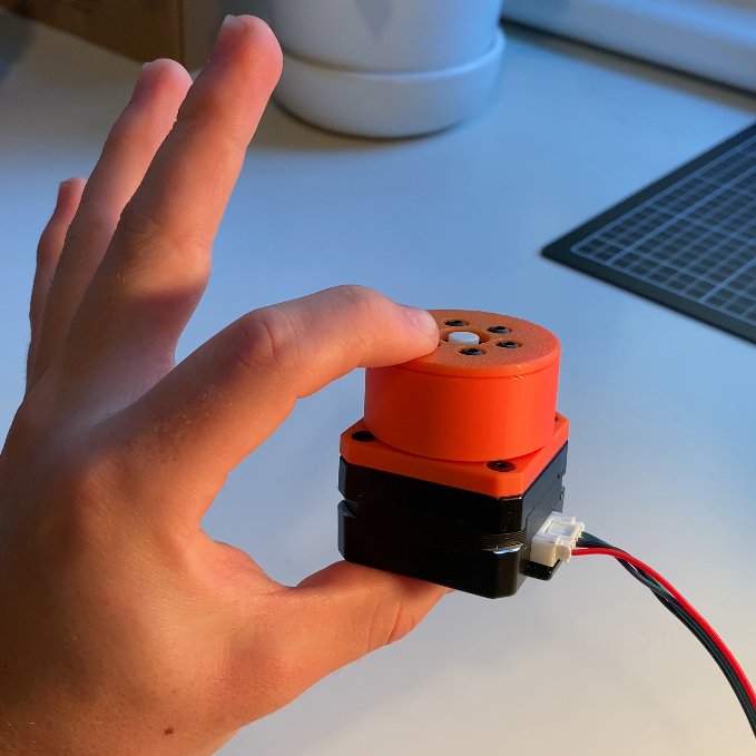 SweepDynamics's tweet image. Our ultra-compact 20:1 cycloidal drive⚙️

✅ Easily 3D printable
✅ Minimal backlash
✅ High torque output

Perfect for robotic arms, automation &amp;amp; more. Fits to all Nema 17 stepper, can make adjustments if needed.