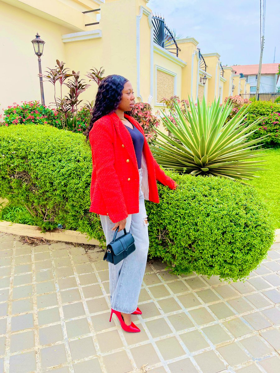 Welcome to MAY💃💃

God Goodness and Mercy Shall follow me all the Days of my life 🙏🙏
