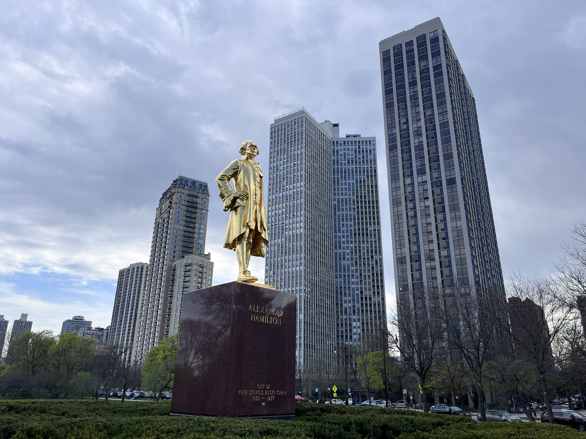 Nick Meshes tweet media