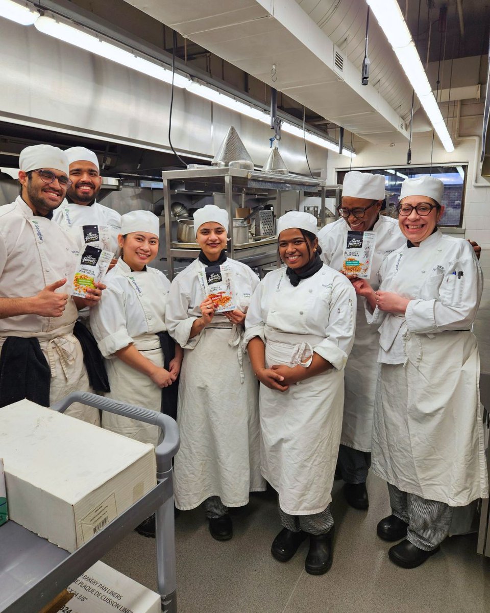 Three Farmers Foods tweet media