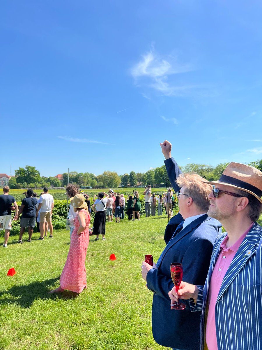 Dr. Clemens Sökefeld tweet media