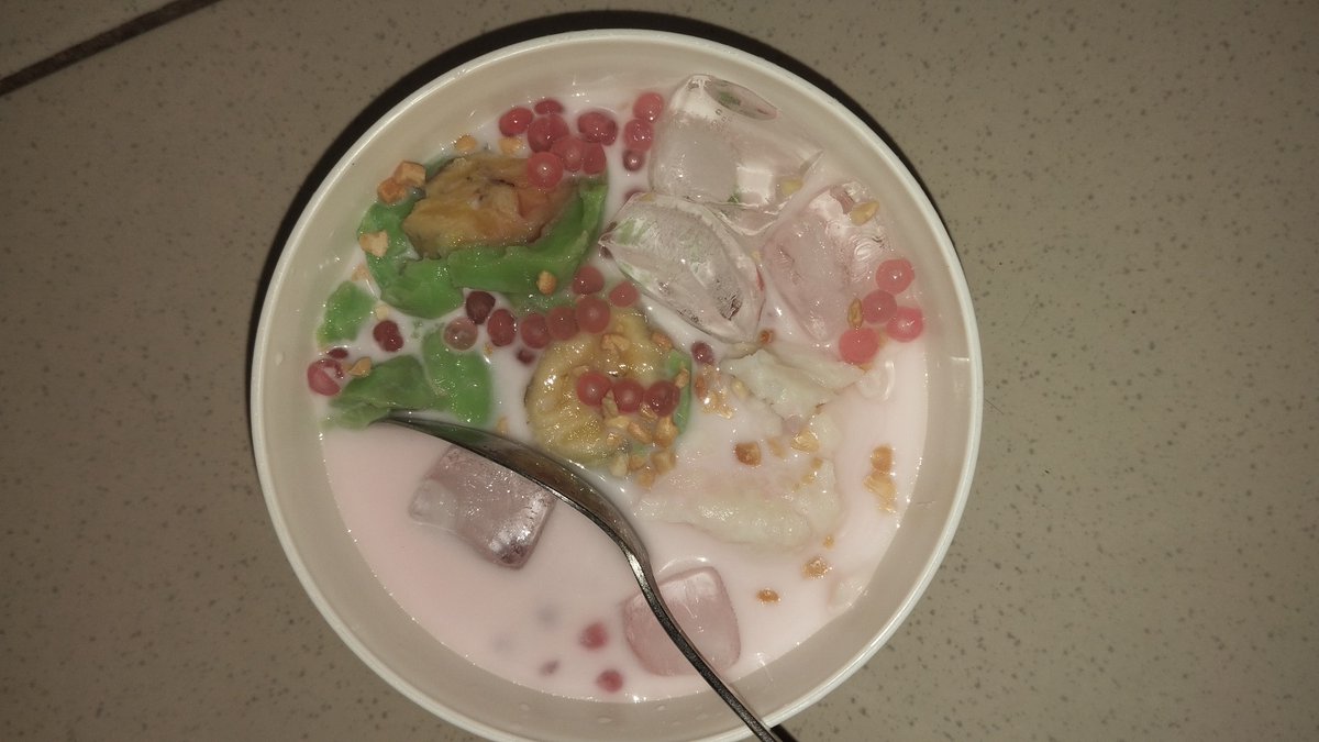 Pisang ijo lagi