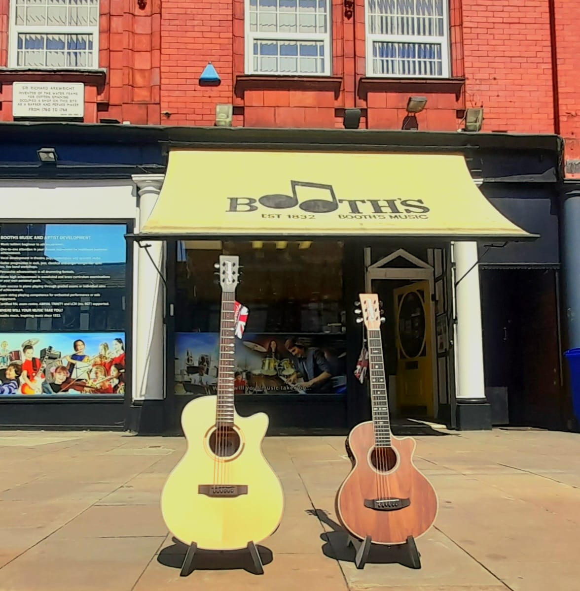 Booths Music (@boothsmusic) on Twitter photo The sun is shining on Churchgate today and I've been busy unpacking some awesome new models from <a href="/TANGLEWOODUK/">TANGLEWOOD GUITARS</a>. #guitarshop #musicshop #summer #sunshine #music #boltontowncentre #Churchgate #tanglewoodguitars #tanglewood #est1832 The sun is shining on Churchgate today and I've been busy unpacking some awesome new models from <a href="/TANGLEWOODUK/">TANGLEWOOD GUITARS</a>. #guitarshop #musicshop #summer #sunshine #music #boltontowncentre #Churchgate #tanglewoodguitars #tanglewood #est1832