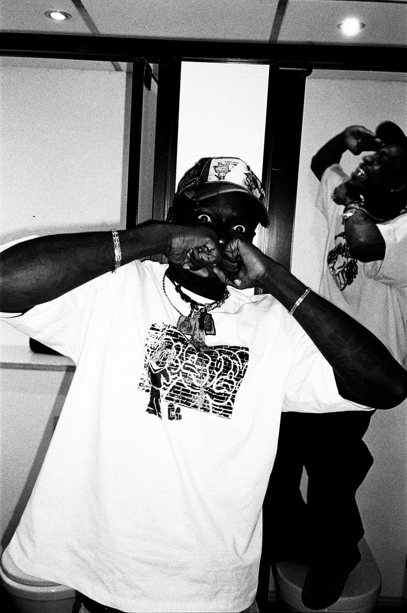 trill_tega's tweet image. TRILL X SLAWN DA FUQ
BENJAMINBOOFPAX TEES
LIVE ON WEBSITE NOW ๐ป
23HUNNID.COM
@23Hunniddd