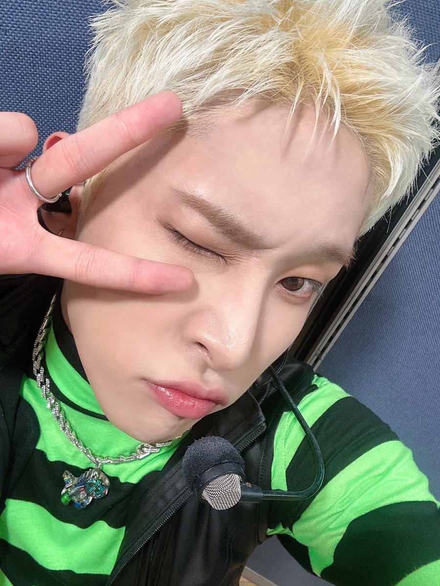 TRENDZ_OFFCL's tweet photo. [#리온] 첫방 끄으읕! 즐거웠습니다🤍

#FROM_TRENDZ #TO_FRIENDZ #TRENDZ #트렌드지 https://t.co/MQC2cE7XlB