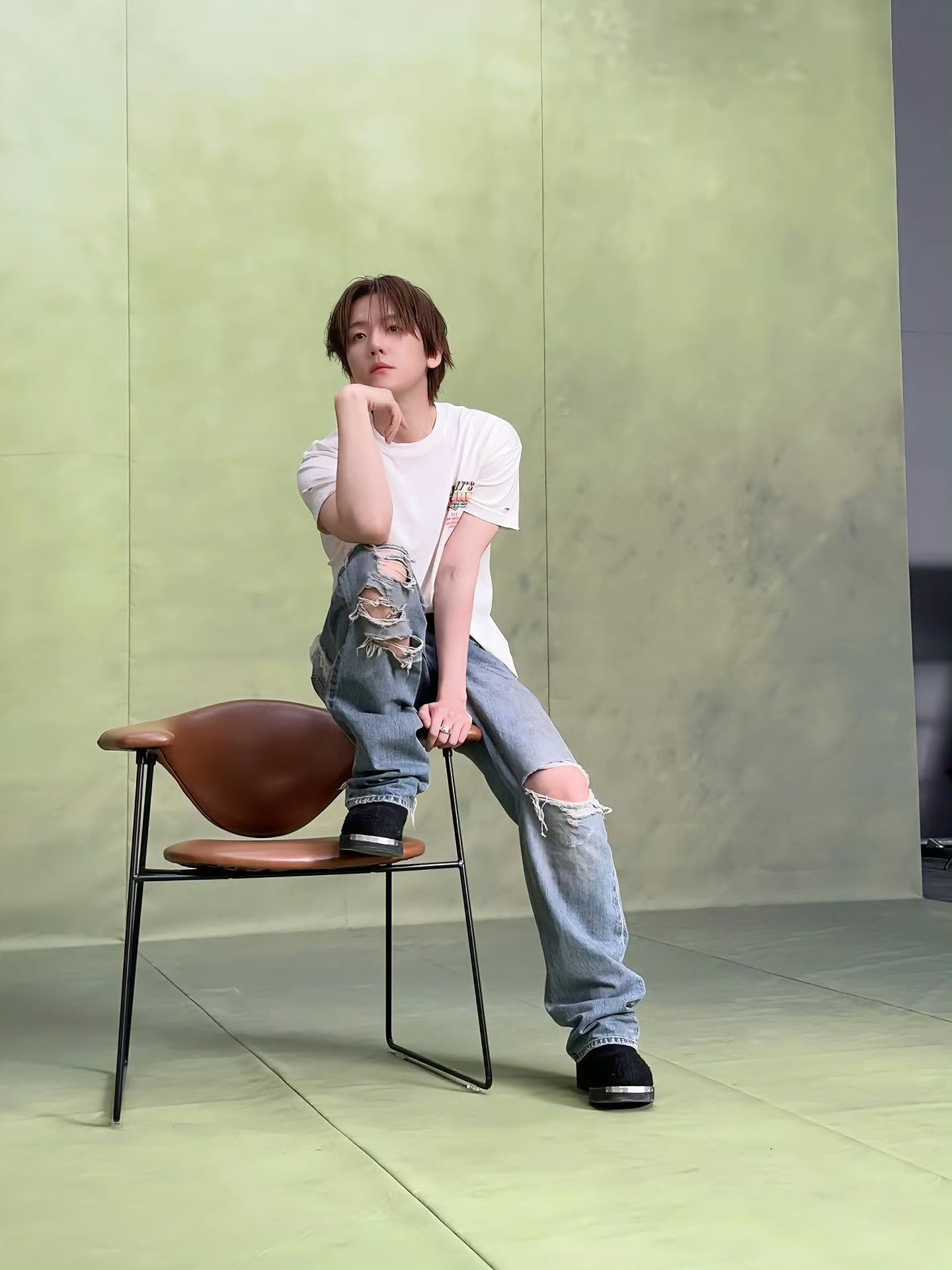 Gp3TZI2bwAAd7La.jpg:orig