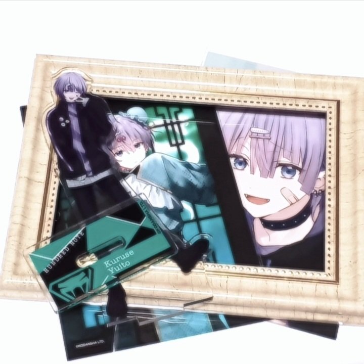 家にたまたまあった額縁なんかいーかんじになってる