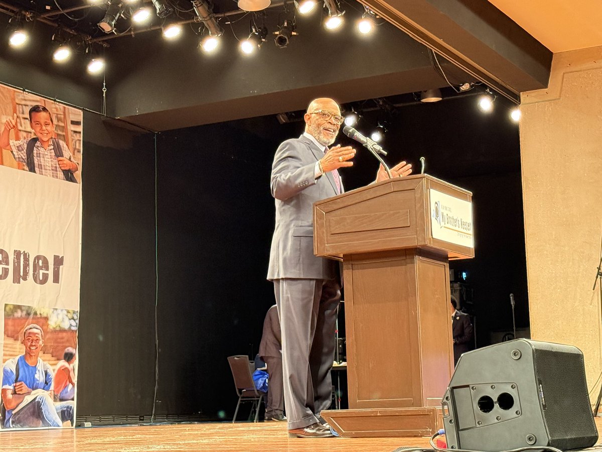 NYS Education Department (@nysednews) on Twitter photo Board of Regents Chancellor Lester W. Young, Jr. speaks to an audience of over 1,000 people here in Albany this morning at the My Brother’s Keeper Symposium. #NYSMBK #ChangingTheNarrative #MBK <a href="/NYSMBK/">New York State MBK</a> Board of Regents Chancellor Lester W. Young, Jr. speaks to an audience of over 1,000 people here in Albany this morning at the My Brother’s Keeper Symposium. #NYSMBK #ChangingTheNarrative #MBK <a href="/NYSMBK/">New York State MBK</a>