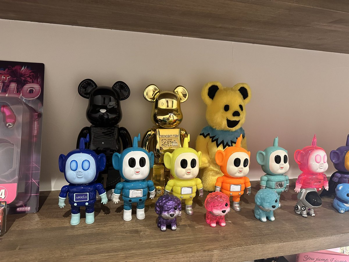 Apollo5242's tweet photo. ベアブリック もいいよね😄 https://t.co/90Tg2WJ9lz