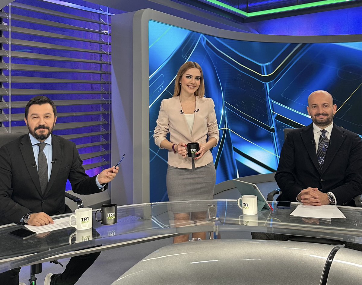 Gündem Futbol başlıyor. TRT SPOR’dayız🤍 #trtspor #gündemfutbol <a href="/evrengoz/">Evren Göz</a> <a href="/senadok/">senad ok</a>