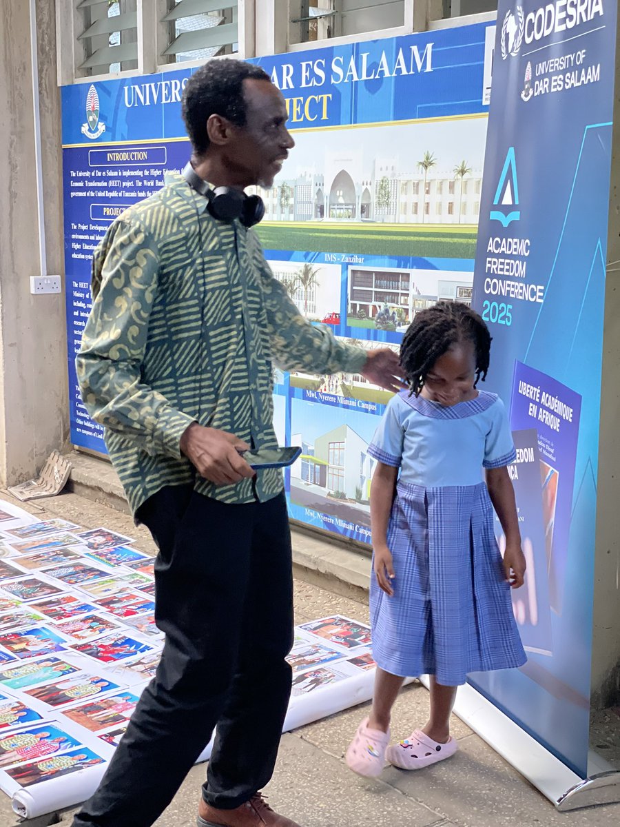 Our daughter Thandi-Cheshiniwe made a cameo appearance at #AFCODESRIACONF. She stole the show and the cake! Now she thinks this is what happens at her parents’ workplace everyday. Who is gonna tell her? 😅 

<a href="/zakiaiddi12/">Zakia Ibrahim</a>