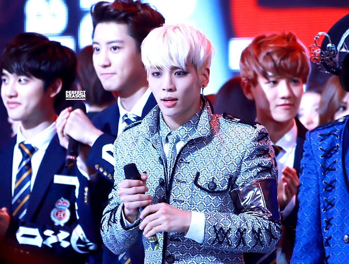 131231
#종현 #샤이니 #JONGHYUN #SHINee