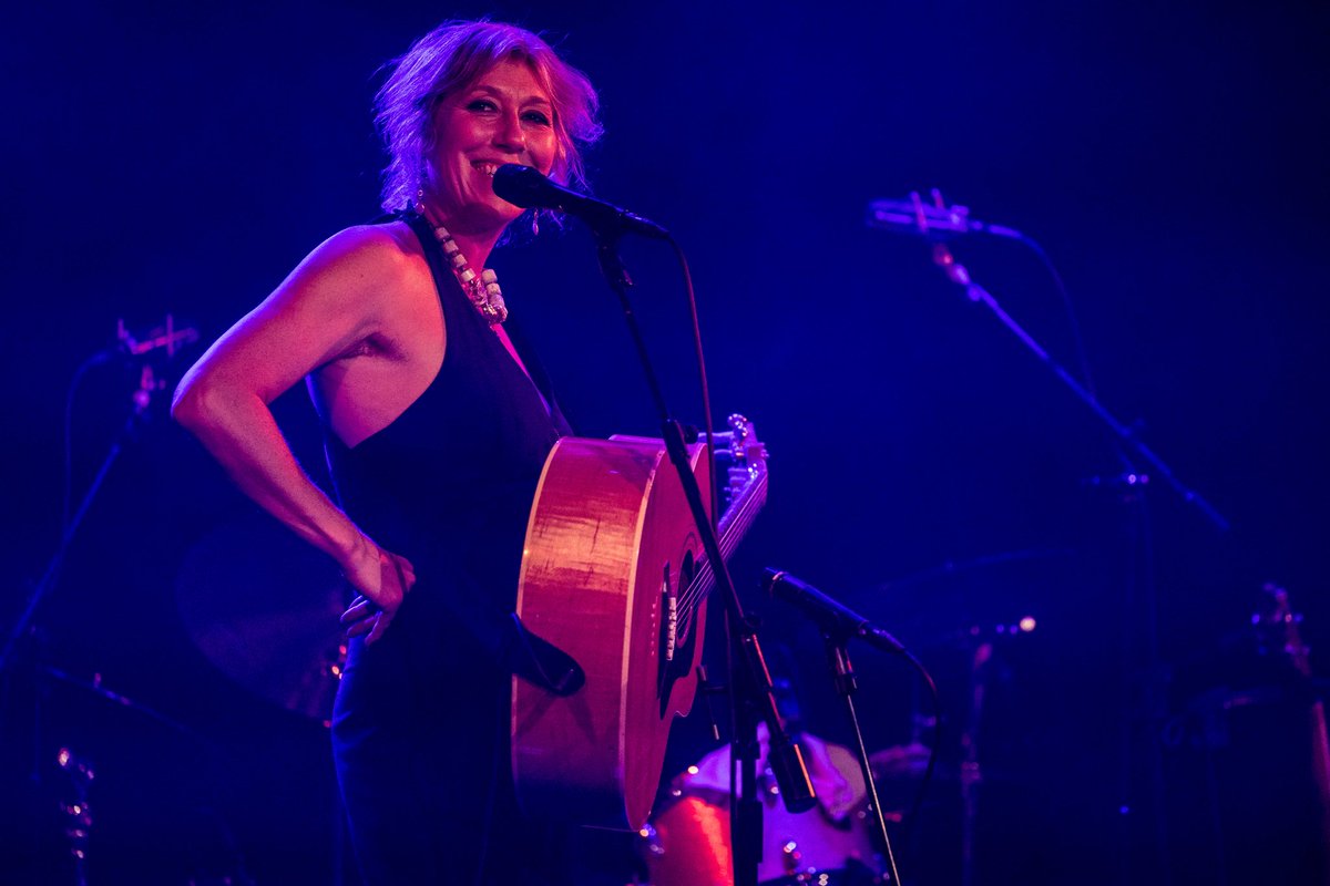 WainBright's tweet image. Thank you New York City! The 20th Anniversary Tour only has 8 more dates in North America - get your tickets and come out to a show before it’s too late.
marthawainwright.com/shows
📸 - Ehud Lazin